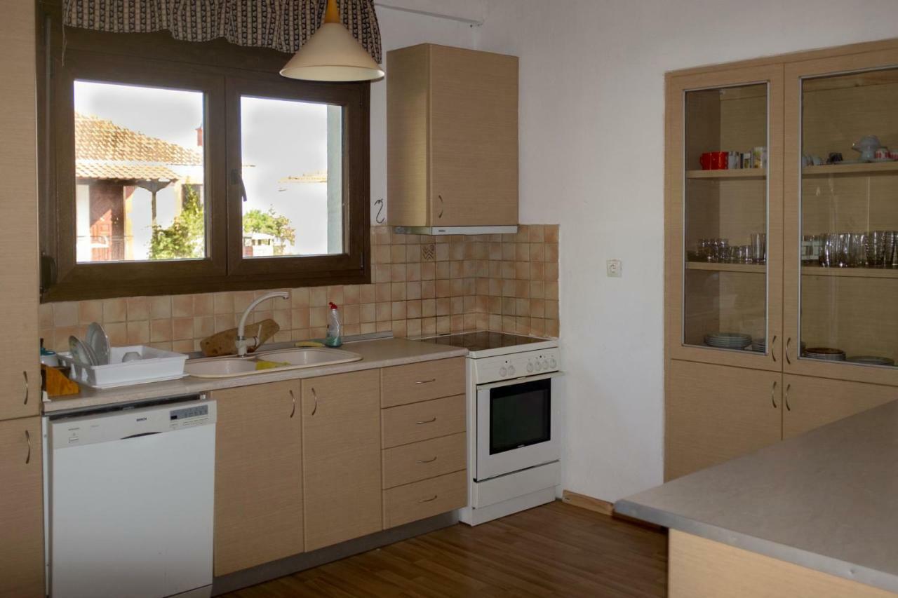 Вилла Our Parent'S House. Family House For Rent Скала-Каллирахис Экстерьер фото